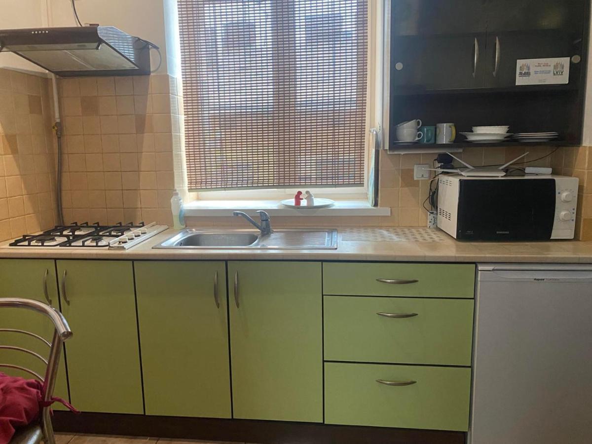 Pid Vysokym Zamkom Lviv Extérieur photo
